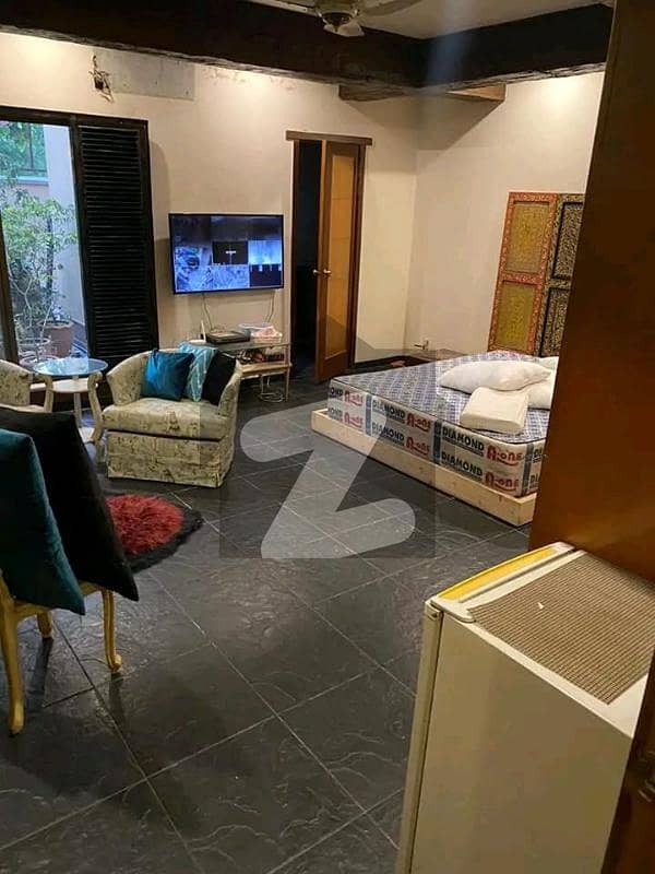 One Kanal Fully furnished House for Rent in DHA Phase 8