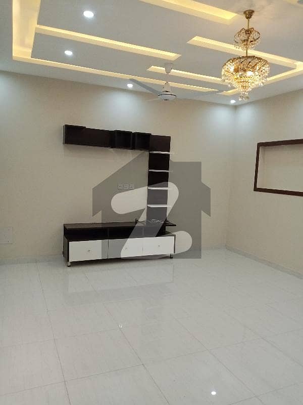Sector b2 10m boulevard house for rent