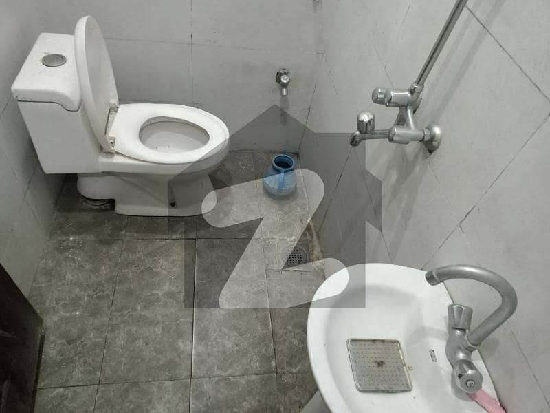 2nd Floor Flat Available For Rent (dha Main Boulevard Approach)