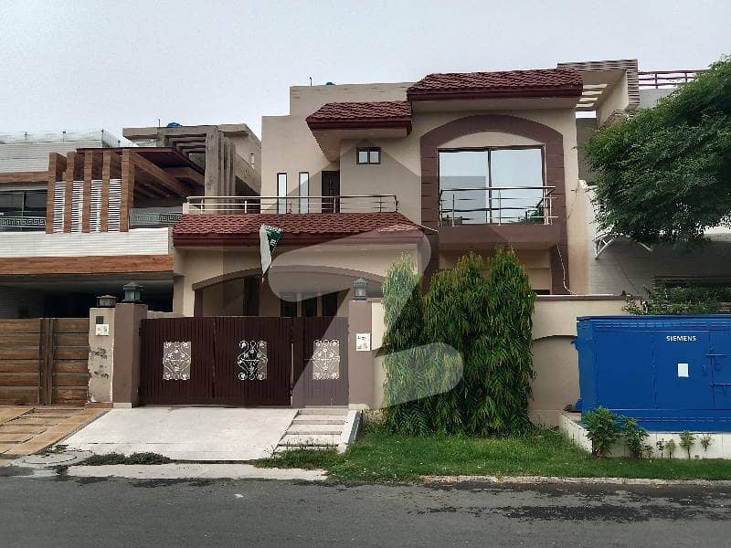 10m used house for sale at 50feet road