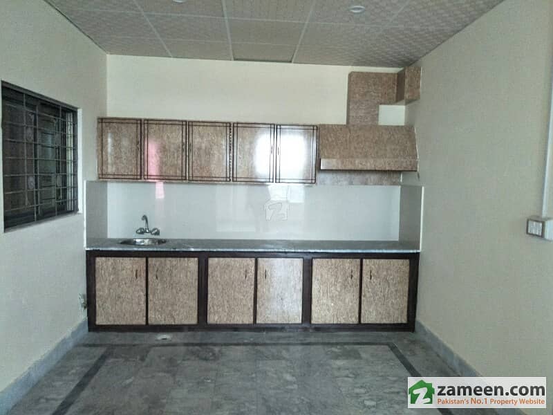 2 Bed Flat For Rent In Old Satellite Town A Block