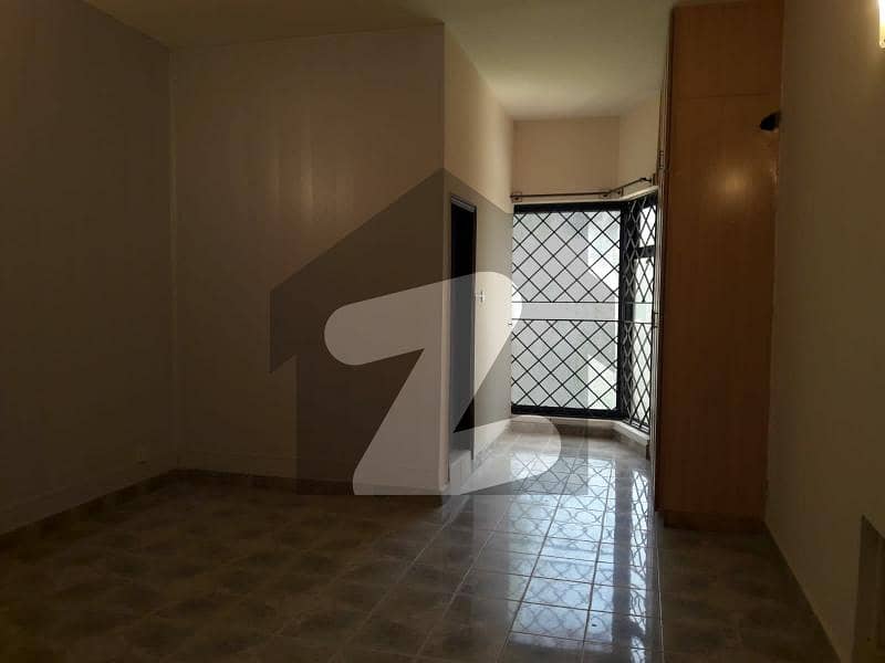 2 room flat 3rd floor margalla facing 2 room flat 3rd floor margalla facing