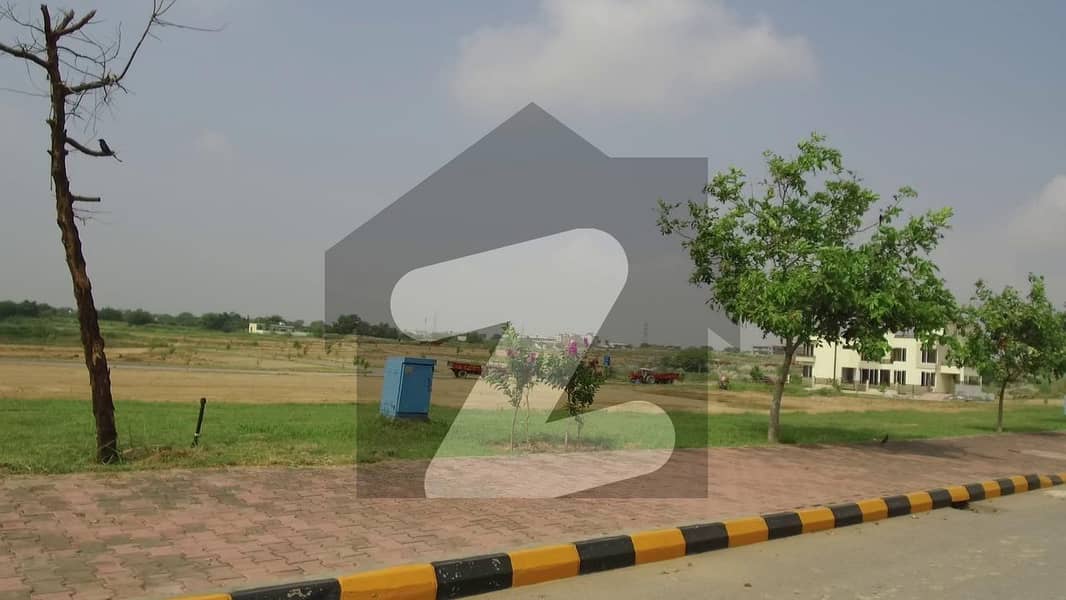 1 Kanal Residential Plot In Gulberg Residencia Block P For sale