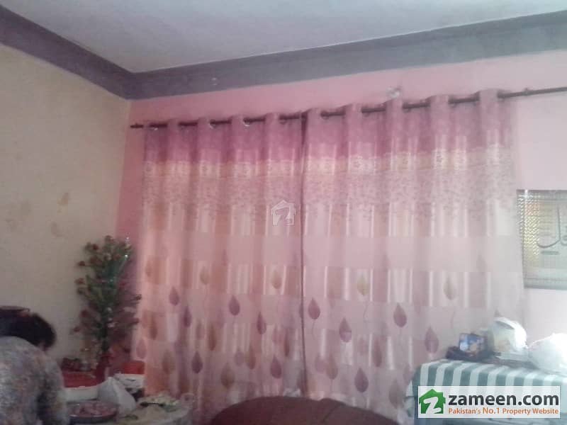 Double Storey 3 Marla House For Sale At Wahdat Road