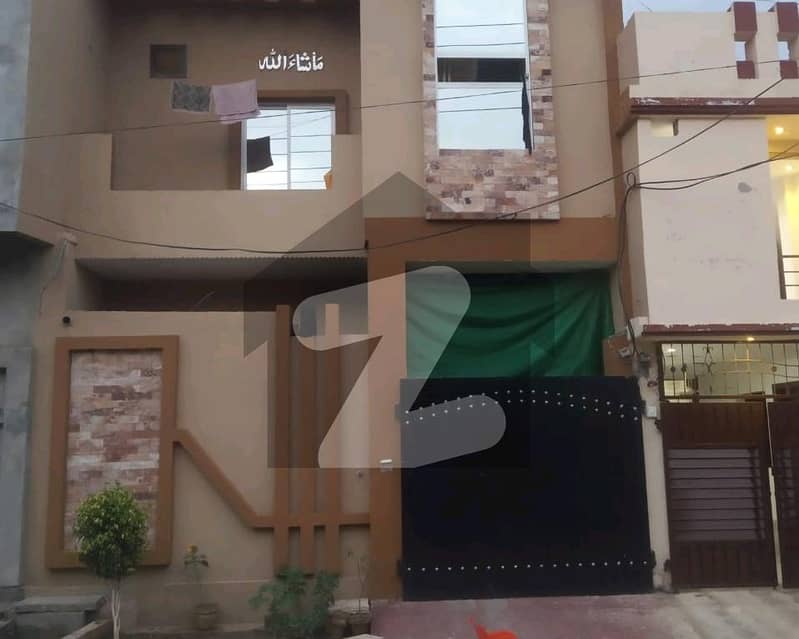 House For sale Situated In Green Town