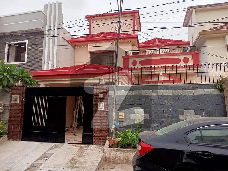 صفورا گوٹھ گلستانِ جوہر,کراچی میں 4 کمروں کا 8 مرلہ مکان 3.1 کروڑ میں برائے فروخت۔