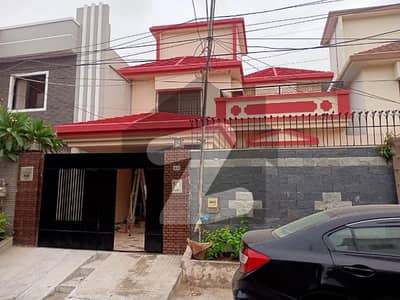 پریم ولاز فیز 2 سکیم 33,کراچی میں 4 کمروں کا 8 مرلہ مکان 3.1 کروڑ میں برائے فروخت۔