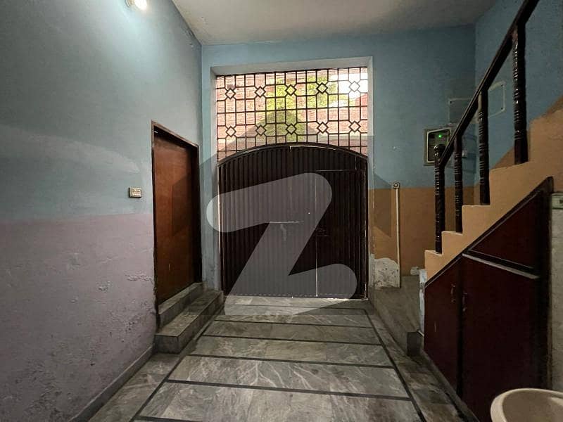 5 Marla Lower portion For Rent in Gulshan park bazar Fateh garh road lahore
