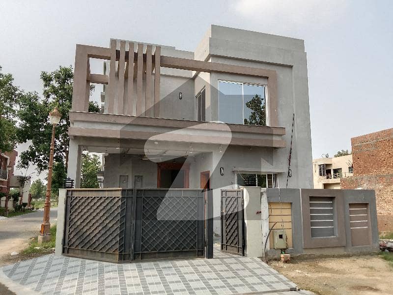 10 Marla corner + near to park brand new full house available for Rent in lake city sector M2-A