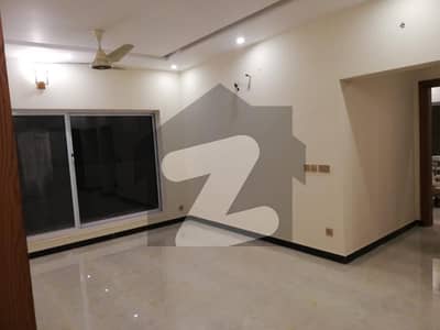 sawan garden main road 2 bed appatment for rent