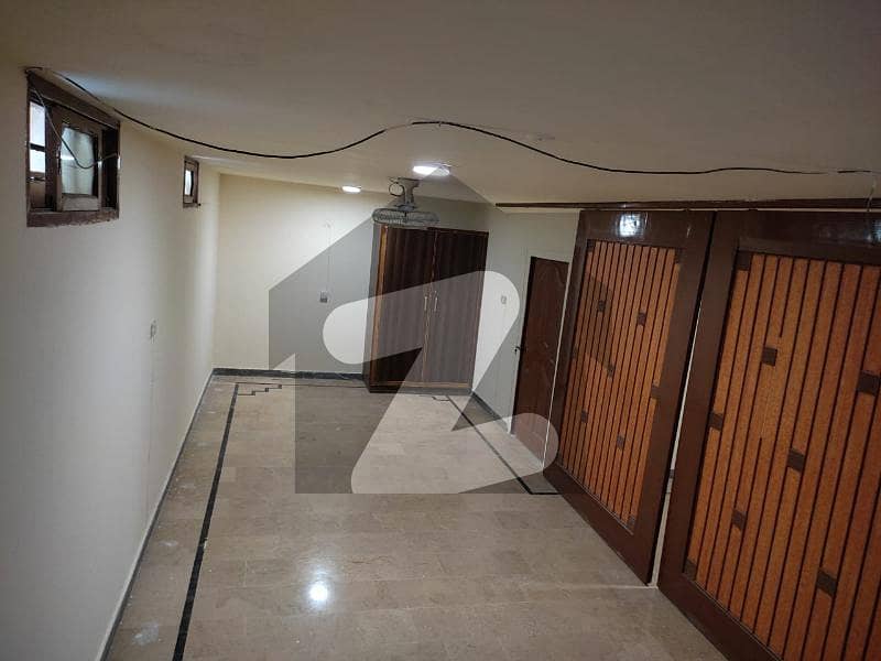4500 Square Feet Lower Portion For Rent In Dha Phase 8 Karachi