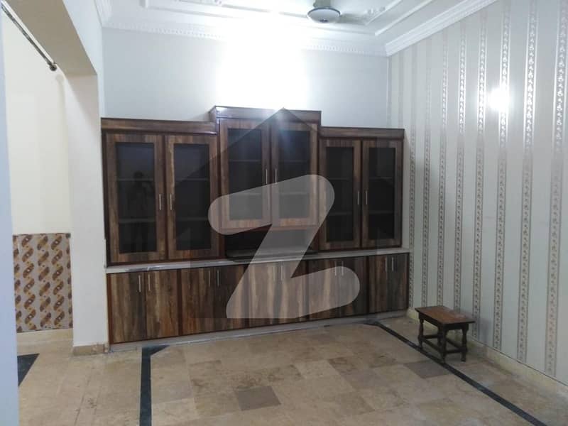 10 Marla Lower Portion Up For rent In Gulraiz Housing Society Phase 3
