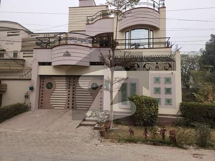 A Prime Location 7 Marla House In Imran Akram Villas Is On The Market For sale