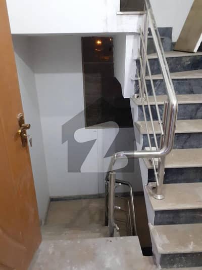 10 Marla Upper Portion In Sahafi Colony Canal Road Near Harbanspura Interchange Lahore Is Available For Rent