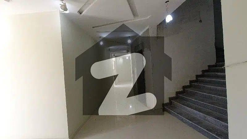 H. 13:Brand New shopping Mall Shop for rent
