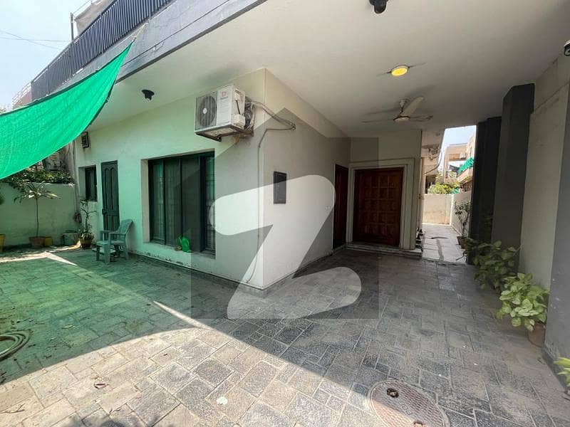 10 Marla House For Rent Phase 3 Z Block Dha DHA Phase 3 Block Z, DHA