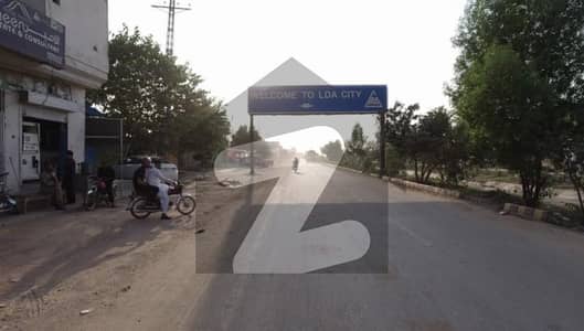 ایل ڈی اے سٹی ایل ڈی اے روڈ,لاہور میں 2 کنال رہائشی پلاٹ 4.0 کروڑ میں برائے فروخت۔