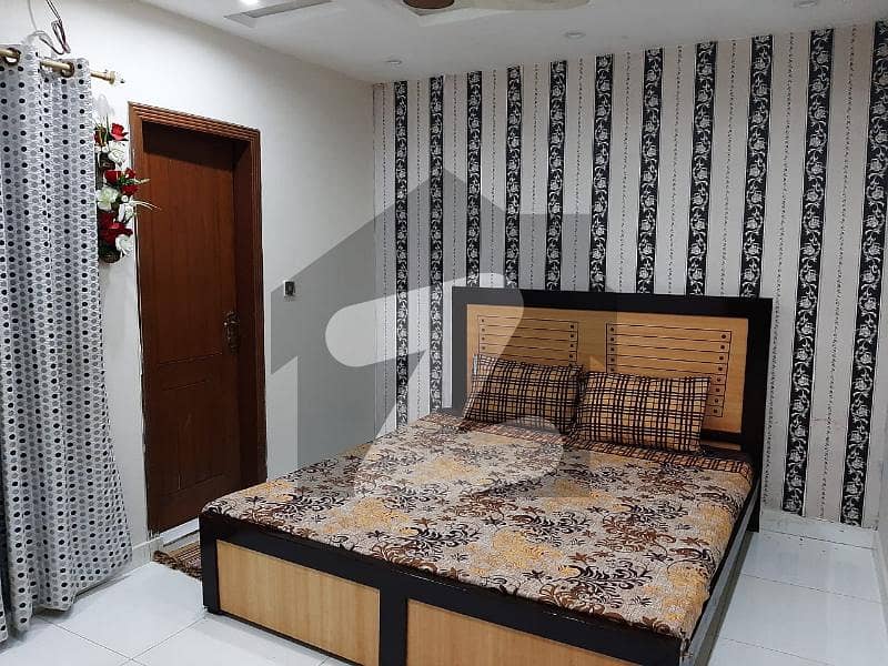 ای ۔ 11 اسلام آباد میں 6 کمروں کا 14 مرلہ مکان 10.2 کروڑ میں برائے فروخت۔