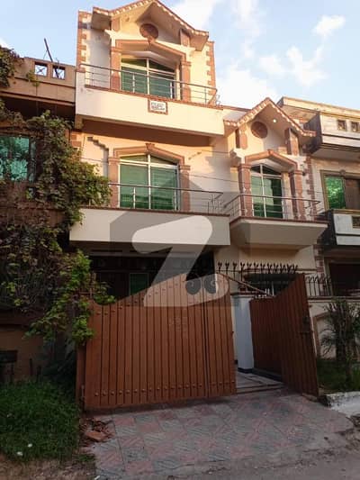 E. 11/3 9 Bedroom Triple Storey House For Sale Is Good Location Marghla Fashing.