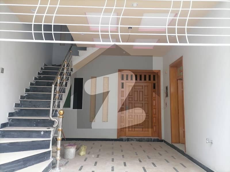 3 Marla House Available For sale In Warsak Road