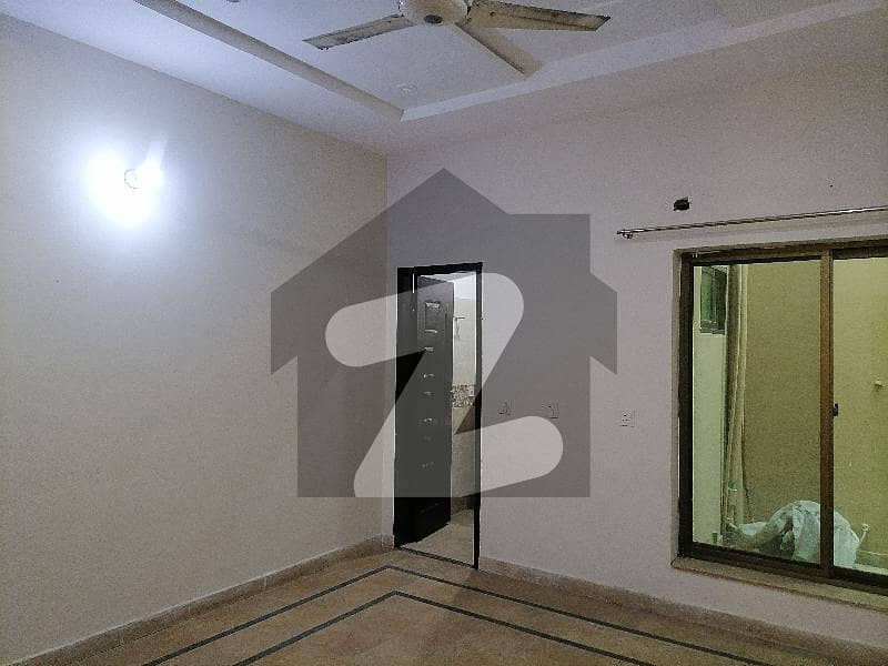 Ideal 5 Marla House Available In Bismillah Housing Scheme - Hussain Block, Lahore