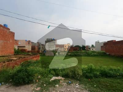 النور پارک ہاؤسنگ - بلاک اے ال۔نور پارک ہاؤسنگ سوسائٹی,لاہور میں 6 مرلہ رہائشی پلاٹ 27.5 لاکھ میں برائے فروخت۔