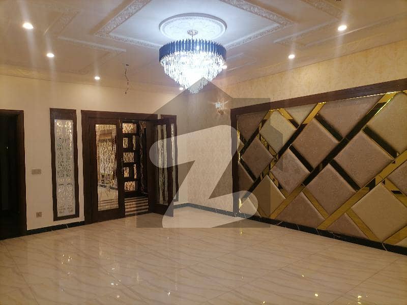 بی او آر ۔ بورڈ آف ریوینیو ہاؤسنگ سوسائٹی لاہور میں 5 کمروں کا 10 مرلہ فلیٹ 4.1 کروڑ میں برائے فروخت۔