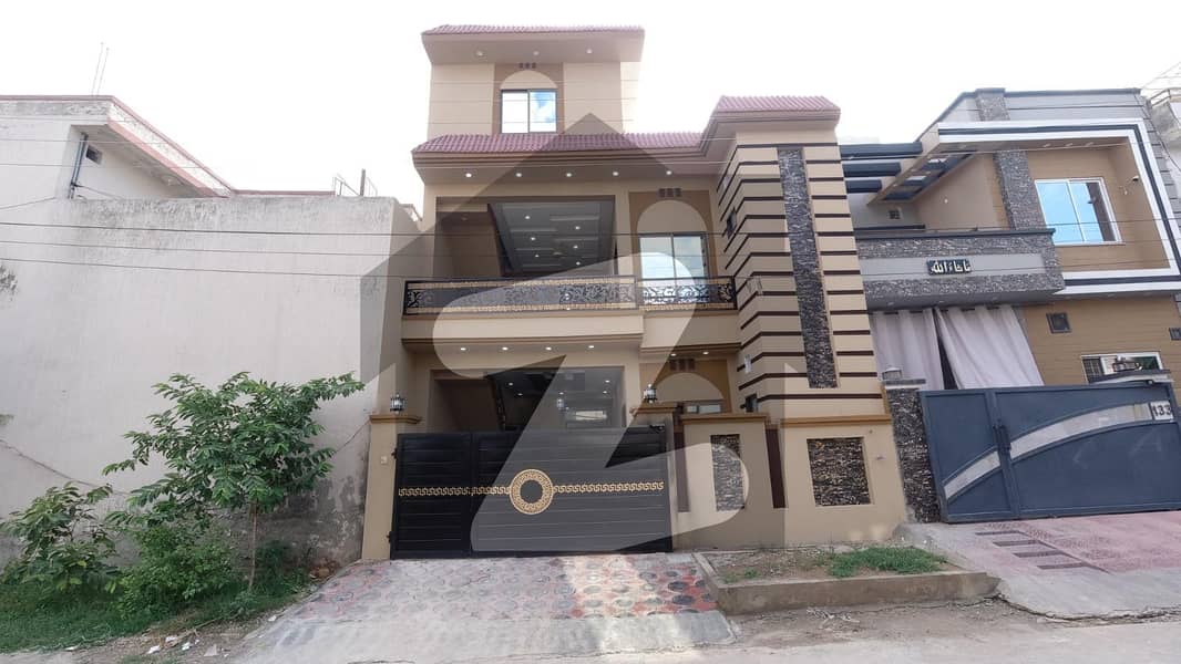 صنوبر سٹی اڈیالہ روڈ,راولپنڈی میں 4 کمروں کا 5 مرلہ مکان 1.55 کروڑ میں برائے فروخت۔