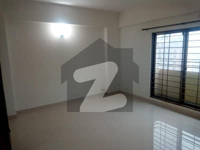 10 Marla 3 Bed Well Maintained Apartment For Sale In Askari 11
