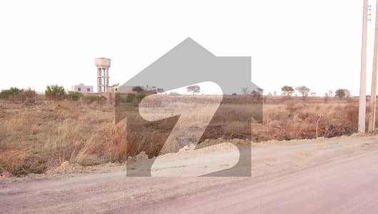 8 Marla Plot Available In PECHS New Airport Islamabad