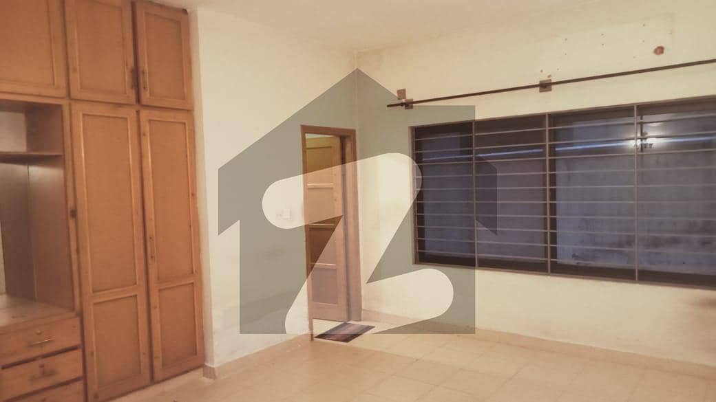 1 Kanal Lower Portion For rent In Beautiful E-11 1 Kanal Lower Portion For rent In Beautiful E-11