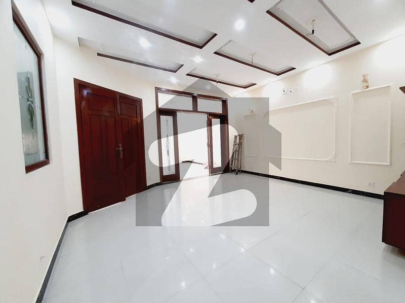 7 Marla Ideal Location House Available For Sale In Nasheman-e-iqbal