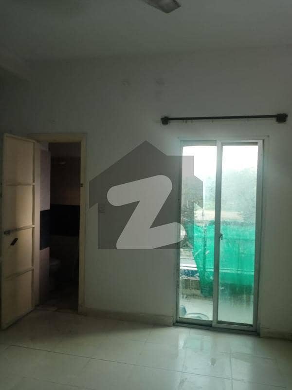 D17/2 MVHS 2 bed flat available for rent