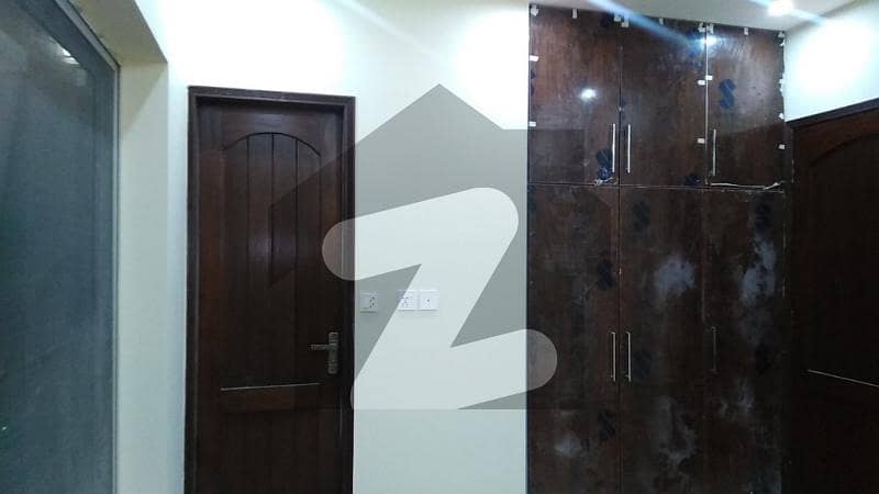 Lower Portion Of 10 Marla Is Available For rent In Wapda Town Phase 1 - Block J3