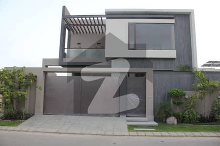 500 yards Architecture Brand New Top Quarter House for Sale