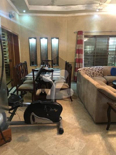 1 Kanal Slightly Used House Is Available For Sale On Top Location Of Wapda Town Lahore