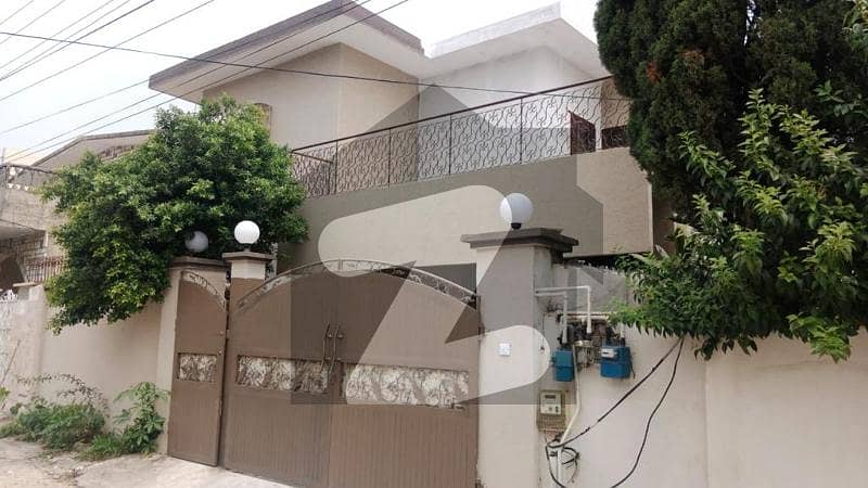 Tulsa Road Lalazar 6.5marla Double story House Sale Tulsa Road Lalazar 6.5marla Double story House Sale