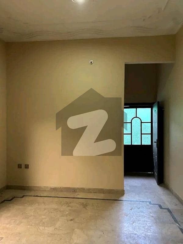 Afnan Duplex , Available For Rent , 4 Bed Drawing Dining, 5 washrooms