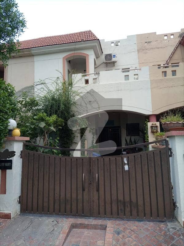 6 Marla House. Paragon City Imperial Garden Homes , Park facing with