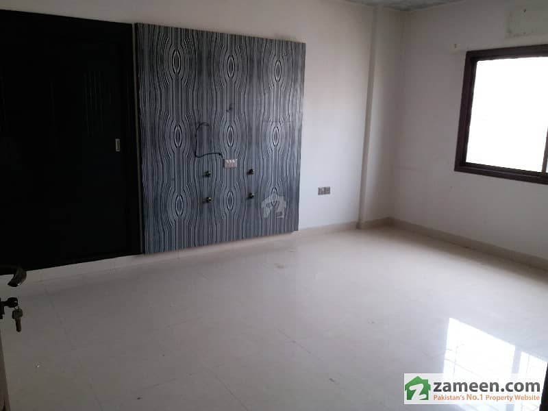 Flat For Rent With 3 Bedrooms With Servant Room