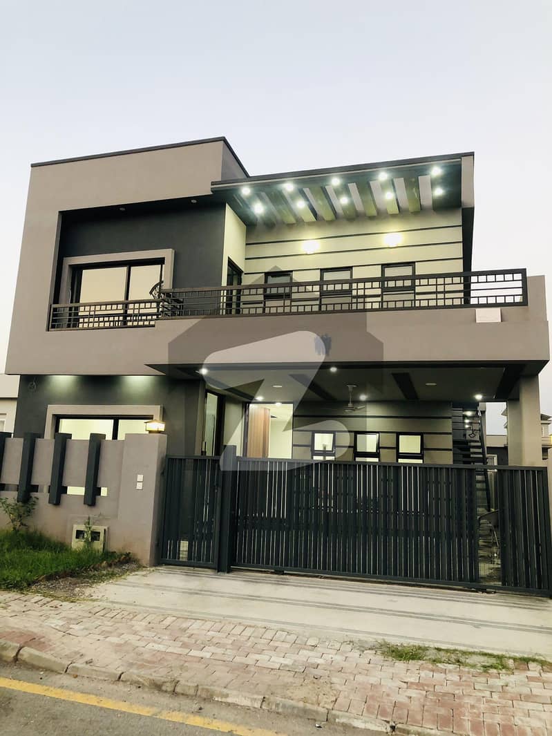 10 Marla Brand New Designer House Available For Sale