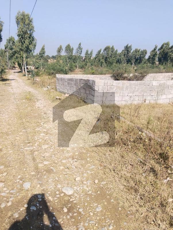 گلشنِ کشمیر راولپنڈی میں 5 مرلہ رہائشی پلاٹ 4.0 لاکھ میں برائے فروخت۔