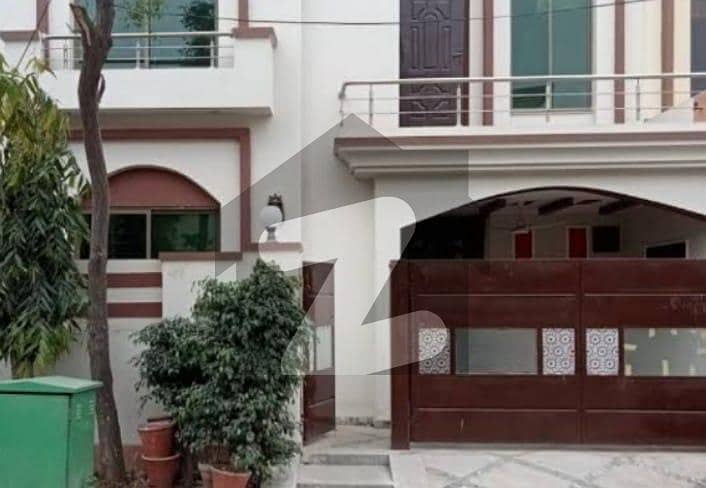 Ameen Town Near Usmania Restaurant Canal Road Faisalabad 5 Marla Double Storey House For Rent