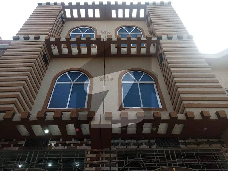 فیصل کالونی ڈلا زیک روڈ,پشاور میں 4 کمروں کا 2 مرلہ مکان 85.0 لاکھ میں برائے فروخت۔