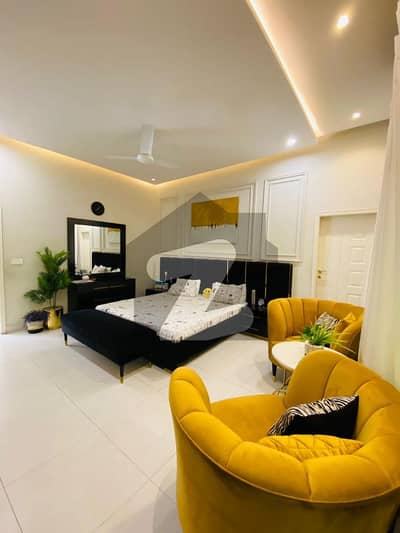 عابد مجید روڈ کینٹ,لاہور میں 5 کمروں کا 1 کنال مکان 16.0 کروڑ میں برائے فروخت۔