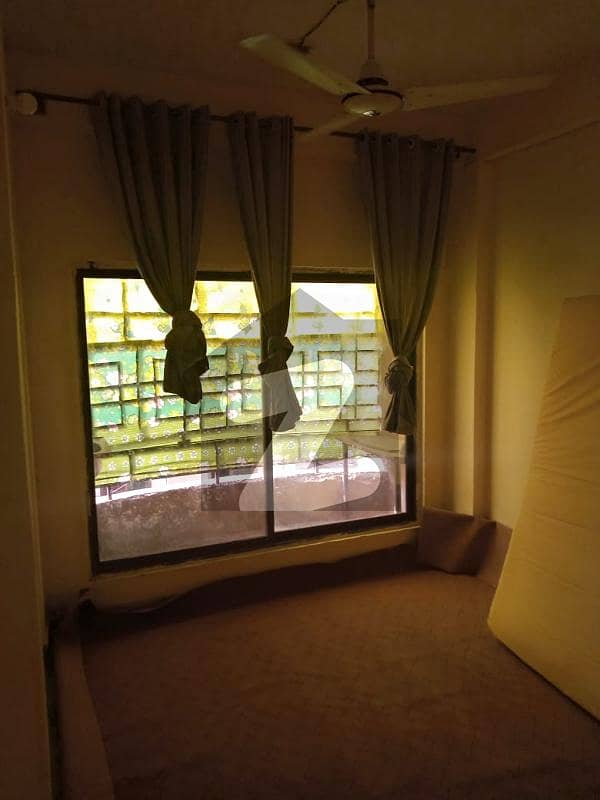 پی ڈبلیو ڈی ہاؤسنگ سکیم اسلام آباد میں 3 کمروں کا 4 مرلہ فلیٹ 45.0 لاکھ میں برائے فروخت۔