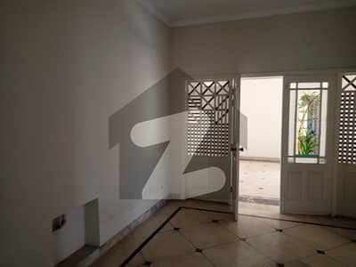 2 KANAL OFFICE USE HOUSE FOR RENT UPPER MALL GULBERG GARDEN TOWN SHADMAN GOR LAHORE