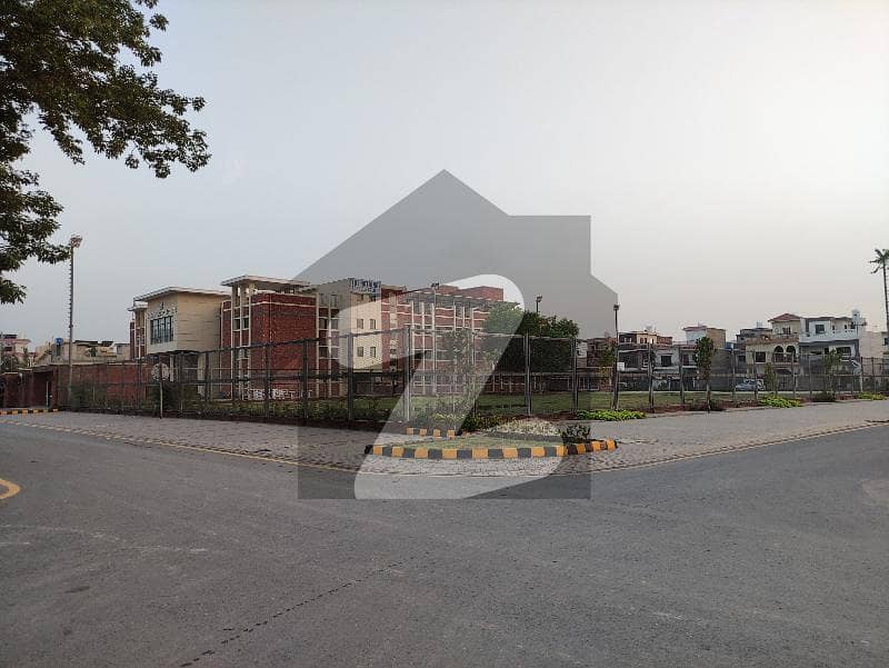 پارک ویو سٹی - ٹولپ اوورسیز پارک ویو سٹی,لاہور میں 5 مرلہ رہائشی پلاٹ 59.0 لاکھ میں برائے فروخت۔