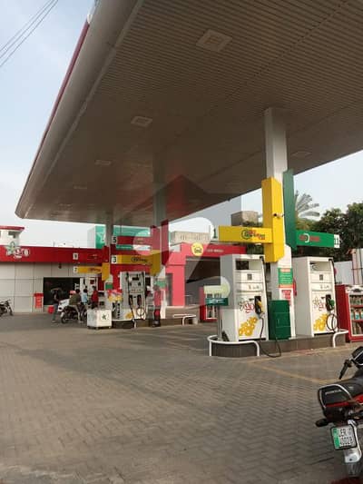 JOHAR TOWN 2 KANAL PETROL PUMP AVAILABLE FOR SALE