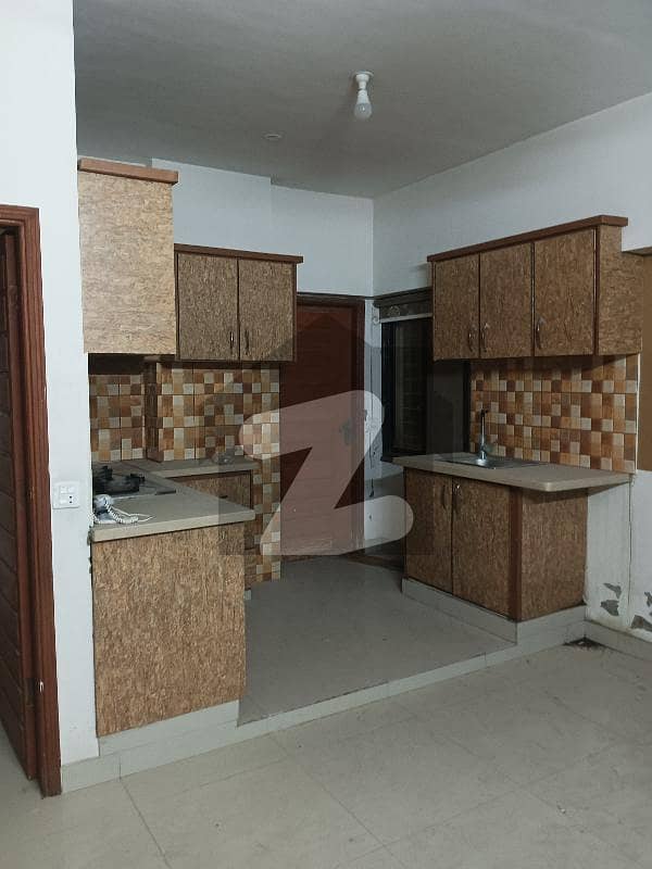 2BED DD FLAT FOR SALE AT SHAHEED MILLAT ROAD